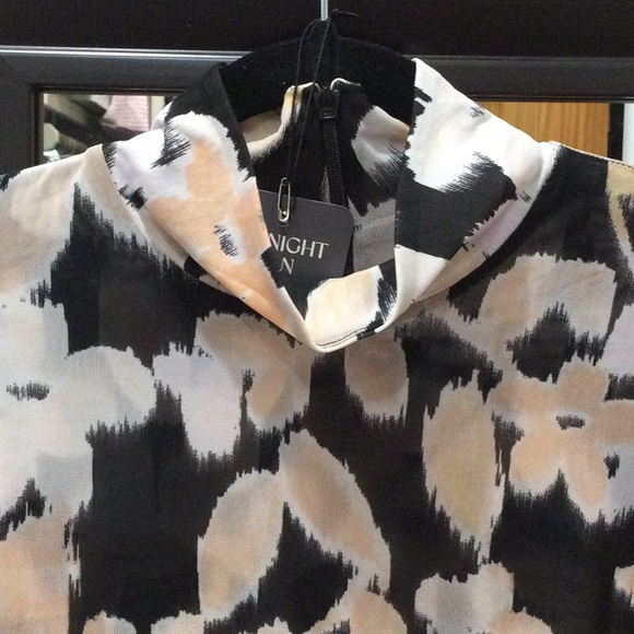 Never worn w/ tags mock neck shirt - Picture 2 of 5